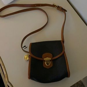 Dooney and Bourke bag